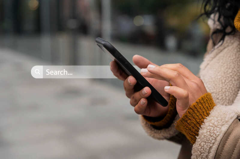 cliques orgânicos no resultado de pesquisa em um celular